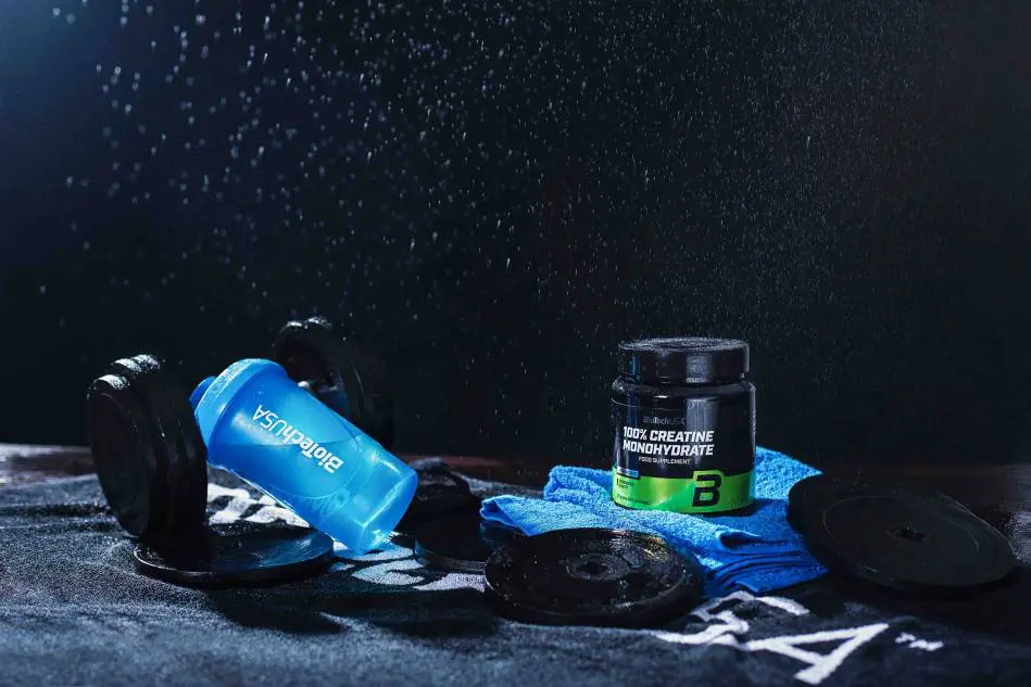 Jakie suplementy na początek siłowni wybrać? 