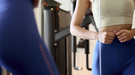 Ćwiczenia na pośladki – trening w domu i na siłowni