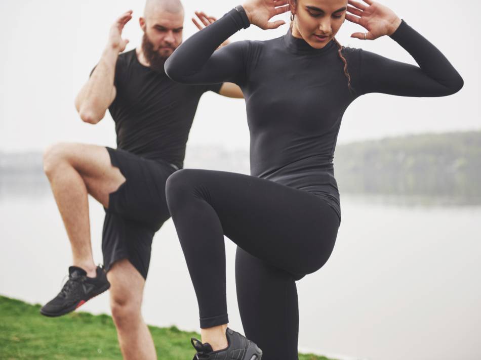 Trening na płaski brzuch: 10 najważniejszych ćwiczeń